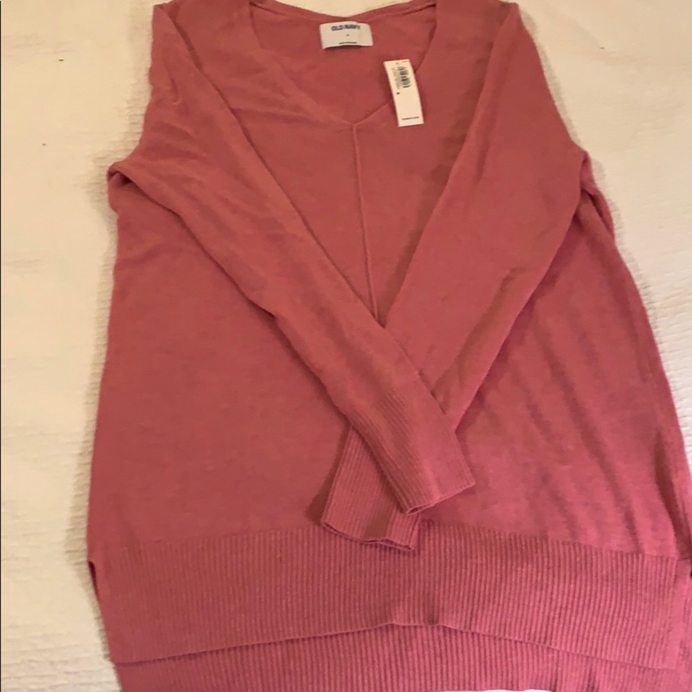 NWT Dusty pink v neck sweater